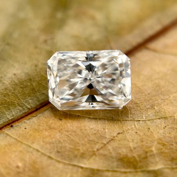 Radiant Cut IGI Certified Loose Lab Grown Diamond/ CVD Diamond