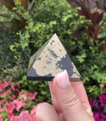 Pyrite Pyramid (Money Magnet Pyramid)