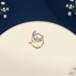 Moonlight Sparkle Nose Ring front view crescent design