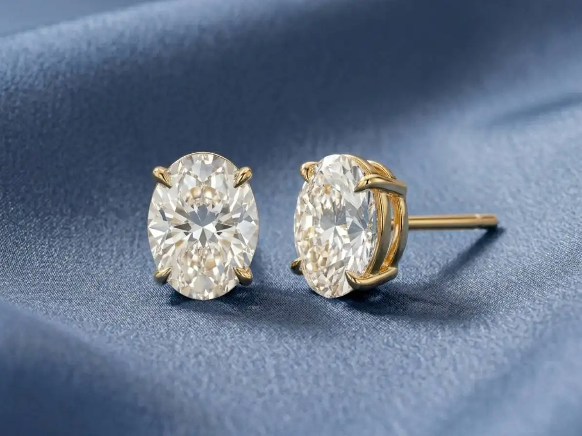 CVD Diamond Earrings featuring sparkling lab-grown diamonds in an elegant and modern design.