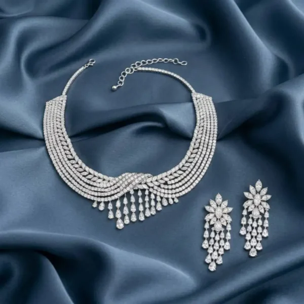 CVD Diamond Necklace Set featuring sparkling lab-grown diamonds in an elegant and modern design with matching earrings.
