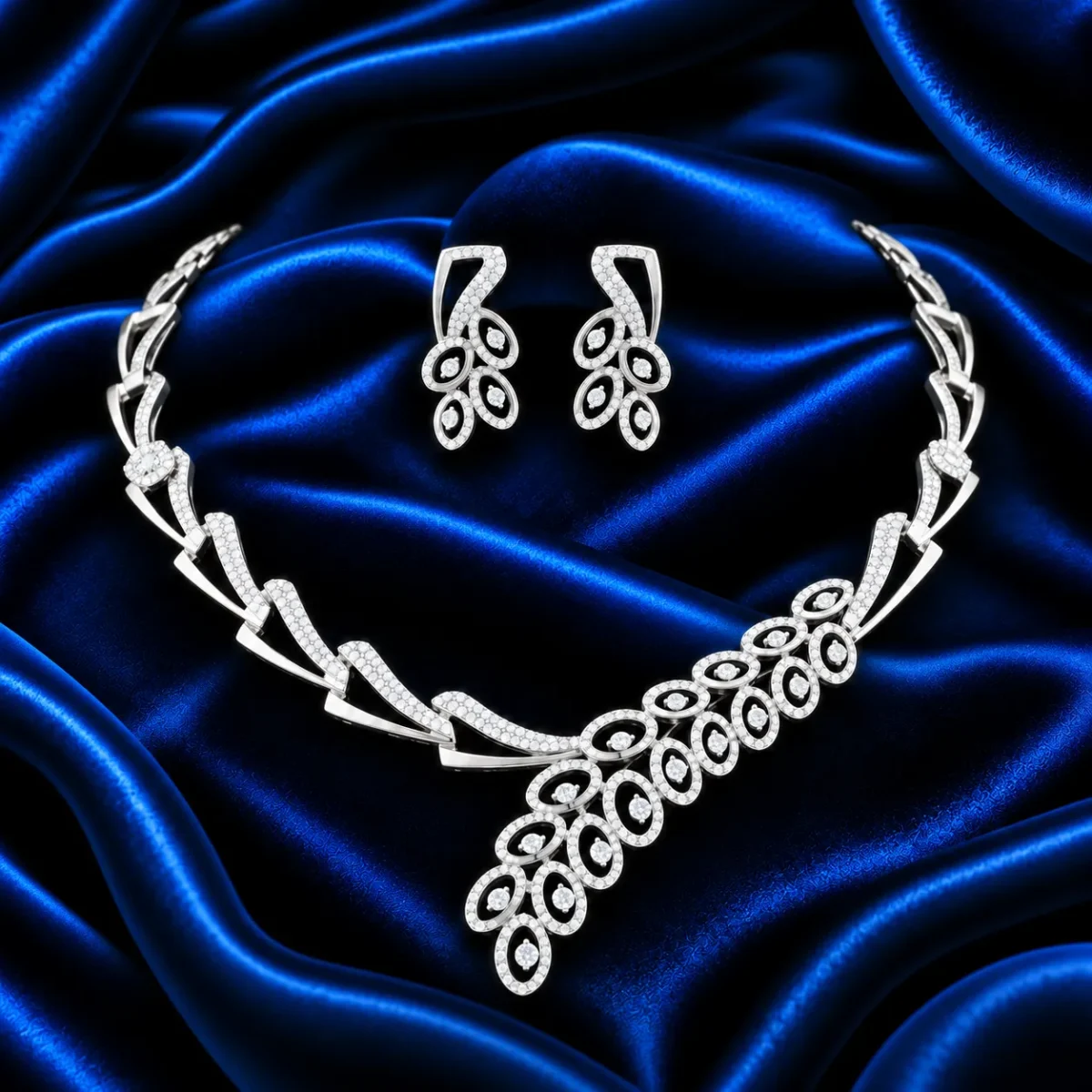 18K Gold Oval Floral Lab Grown Diamond Necklace for Women - Image 2