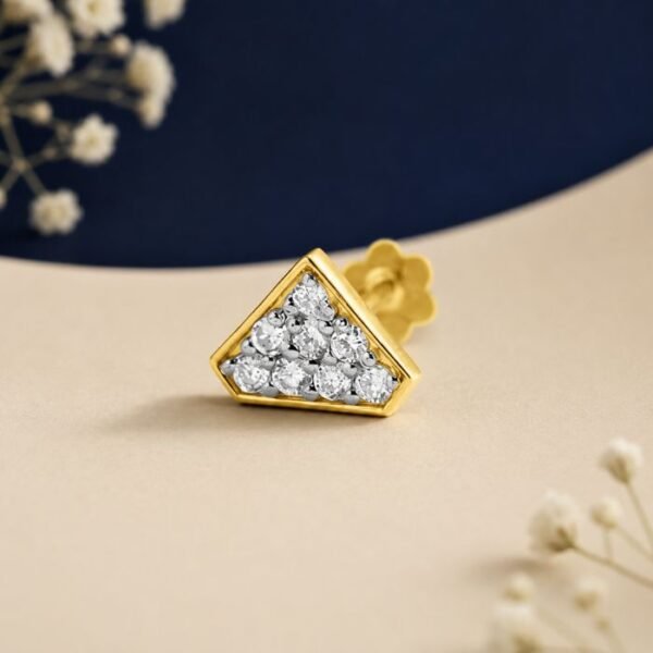 Trilliant cluster lab grown diamond nose pin with geometric multi diamond sparkle design