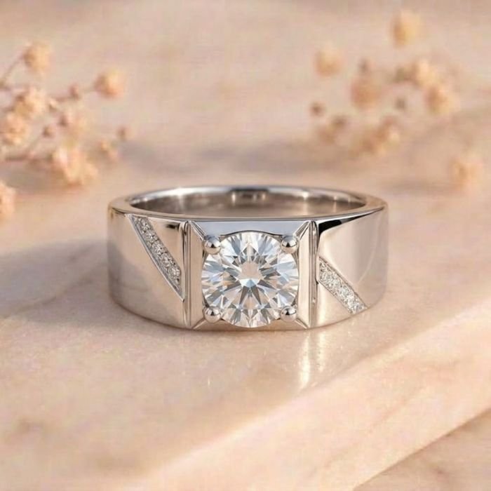 Blade Accent Solitaire Diamond Ring Blade Accent Solitaire Diamond Ring featuring a sleek solitaire lab-grown diamond with sharp blade-inspired accents and a polished modern finish.