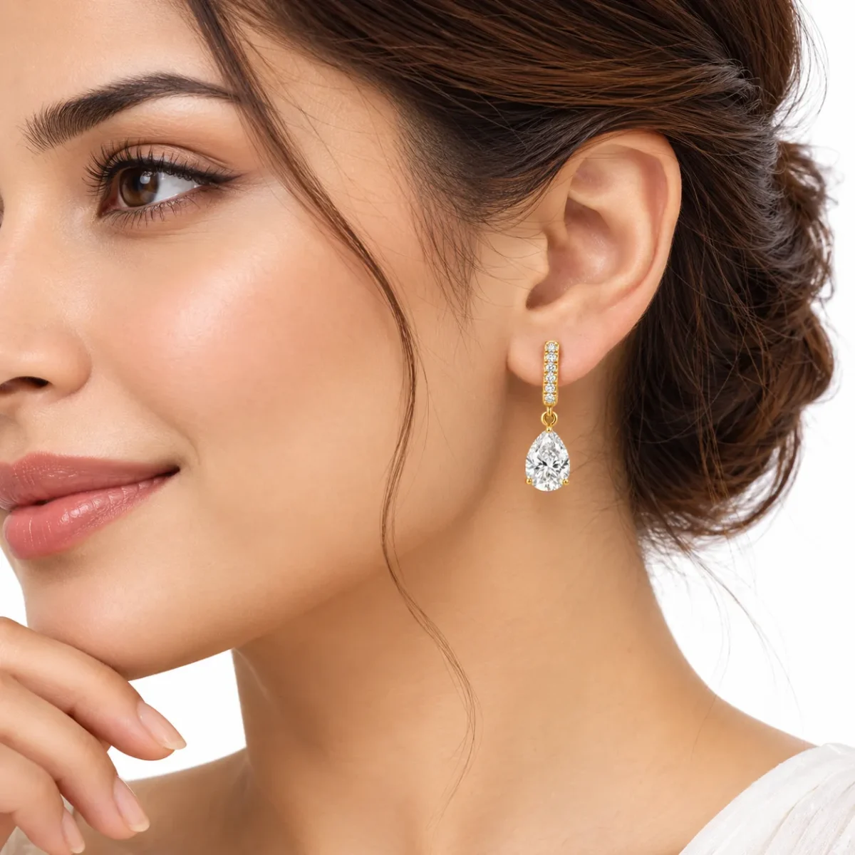 18K Gold Lab Certified Pear Cut Diamond Drop Earrings for Women - Image 4