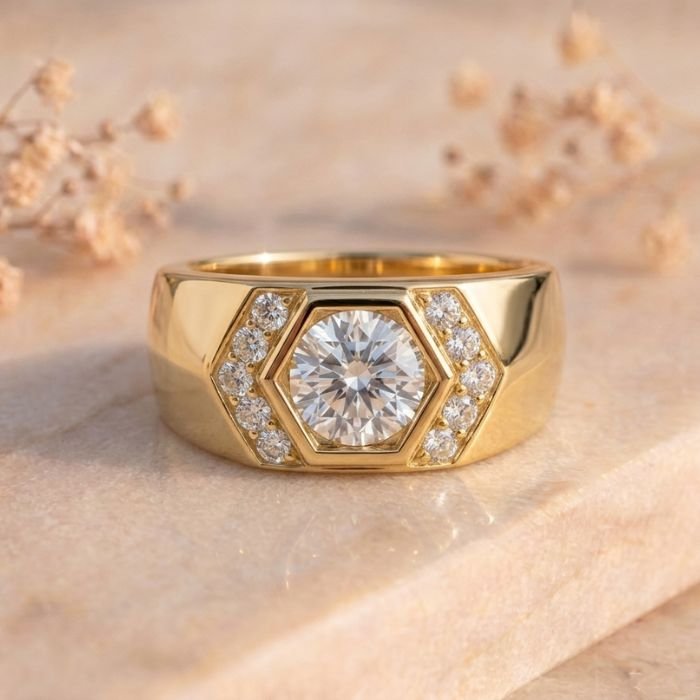 _Hex Frame Solitaire Diamond Ring Hex Frame Solitaire Diamond Ring featuring a sleek hexagon-inspired frame with a sparkling solitaire lab-grown diamond and modern elegant detailing.