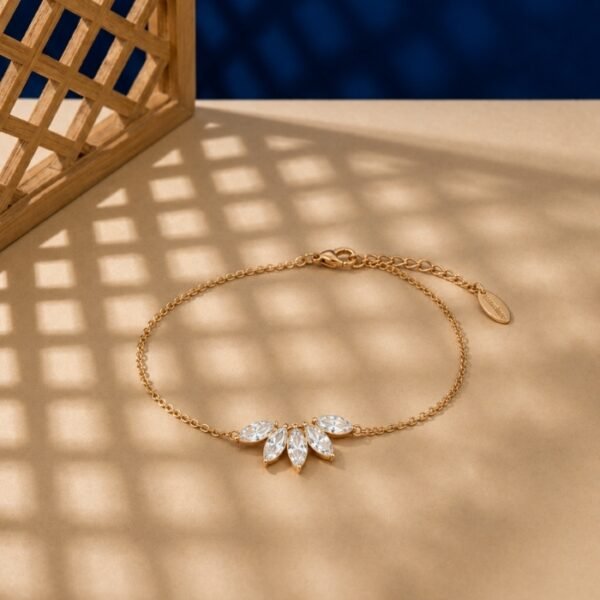 Marquise lab diamond fan cluster bracelet in yellow gold