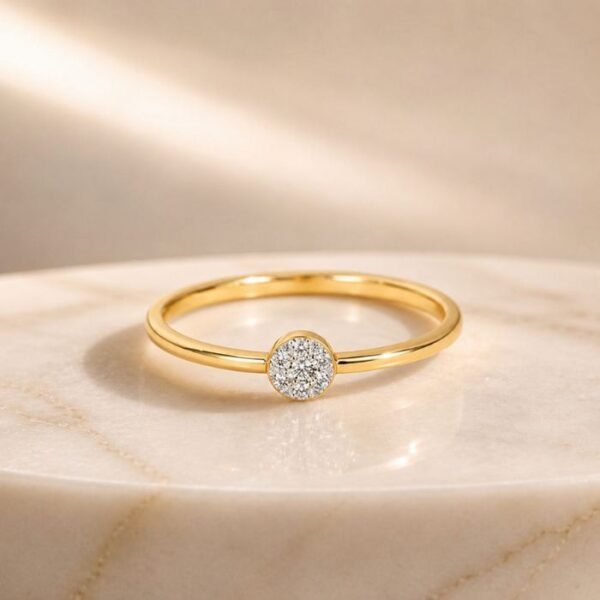 Minimalist round halo lab diamond ring in yellow gold with sparkling pavé diamond cluster