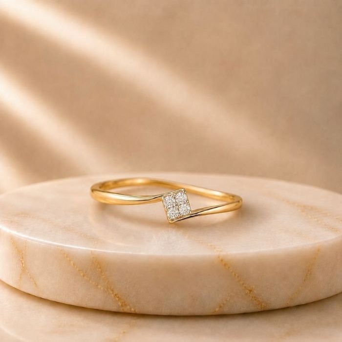 Princess Cluster Lab Grown Diamond Ring – Four Angle Views Princess Cluster Lab Grown Diamond Ring displayed from front view, side view, top view, and angled perspective showcasing the brilliant princess-cut cluster diamond setting.