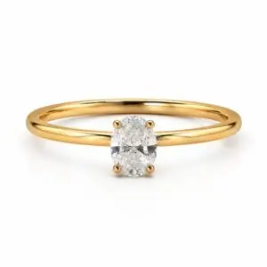 Oval Cut Diamond Solitaire Ring in 18K Gold Setting