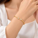 18K Gold Open Floral & Round Diamond Lab Grown Bracelet for Women - Image 2