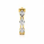 Wavy Lab Grown Diamond Hoop Nose Ring Three Stone Front View