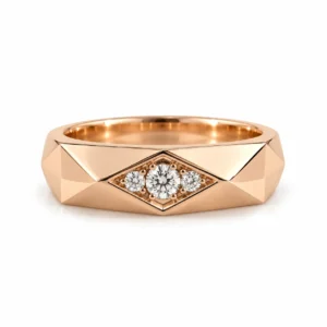 Prism Eye Lab Grown Diamond Ring in rose gold worn on a male model hand
