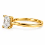 Elegant 18K Gold Radiant Cut Lab Grown Diamond Ring - Image 3