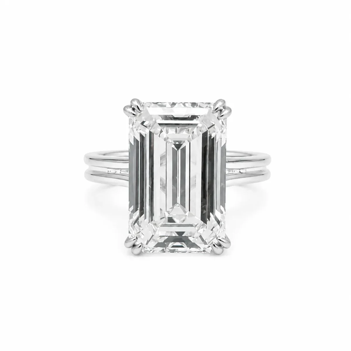Regal Emerald Solitaire Lab Grown Diamond Ring | 18K Gold Ring - Image 2