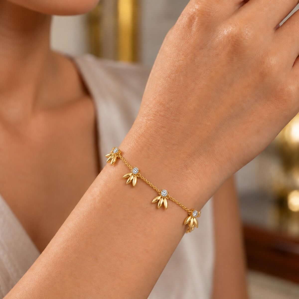 18K Gold Flower Cluster Lab Grown Diamond Bracelet for Women