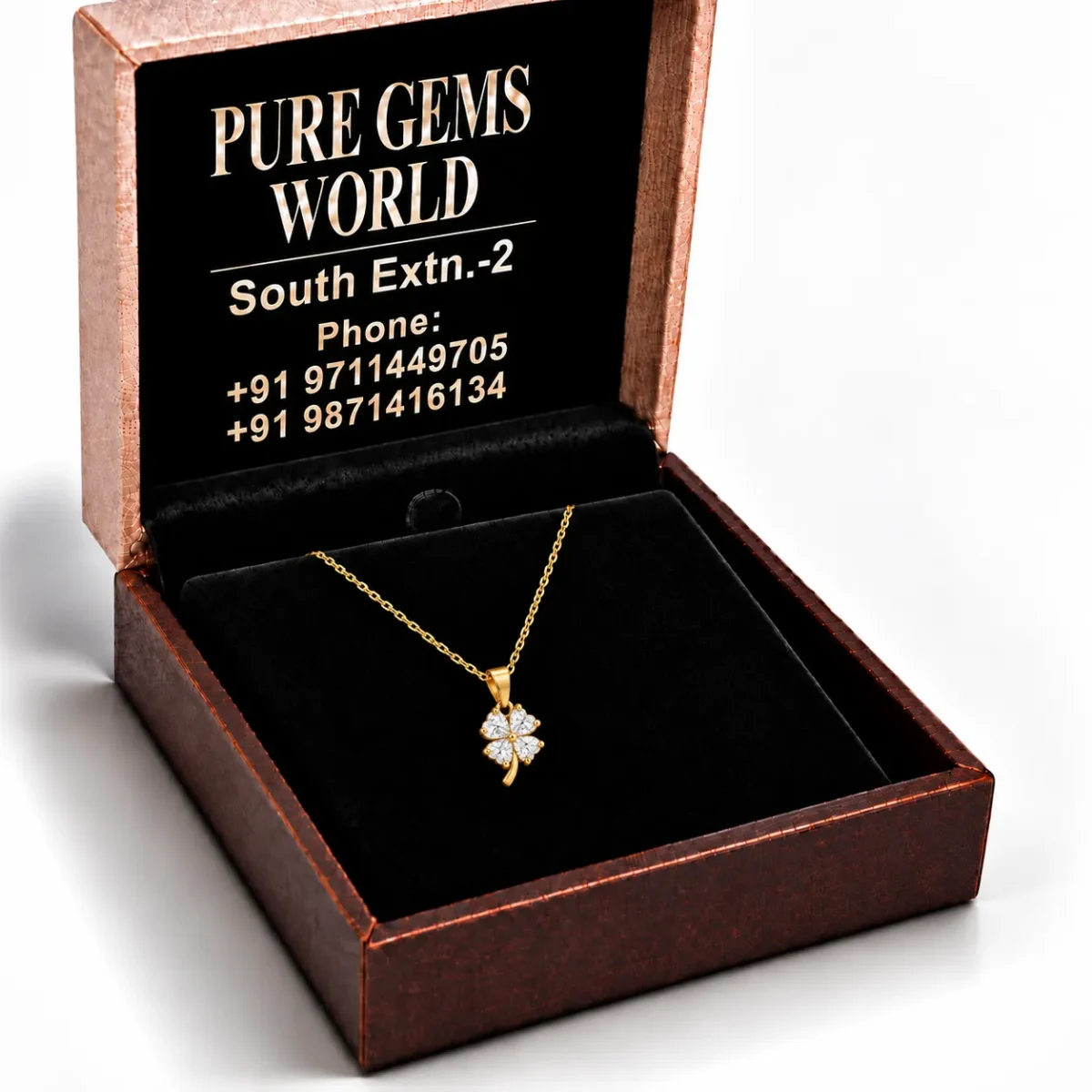 Luxury Four Leaf Clover Lab Grown Diamond Pendant with Heart Shaped Diamonds for Women in 18K Gold - Image 5