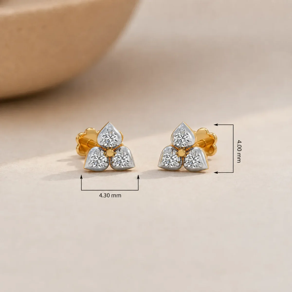 Sparkling Floral Lab Grown Diamond Stud (Earrings) in 18k Gold for Women - Image 4