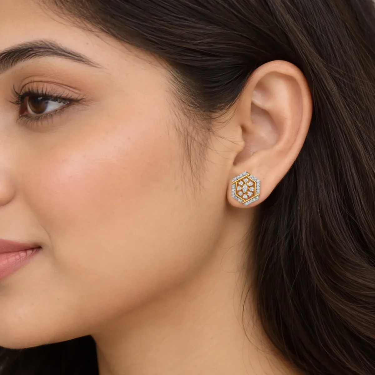 Luxury Hexagon Floral Lab Grown Diamond Stud (Earrings) for Women – 18k Gold - Image 5