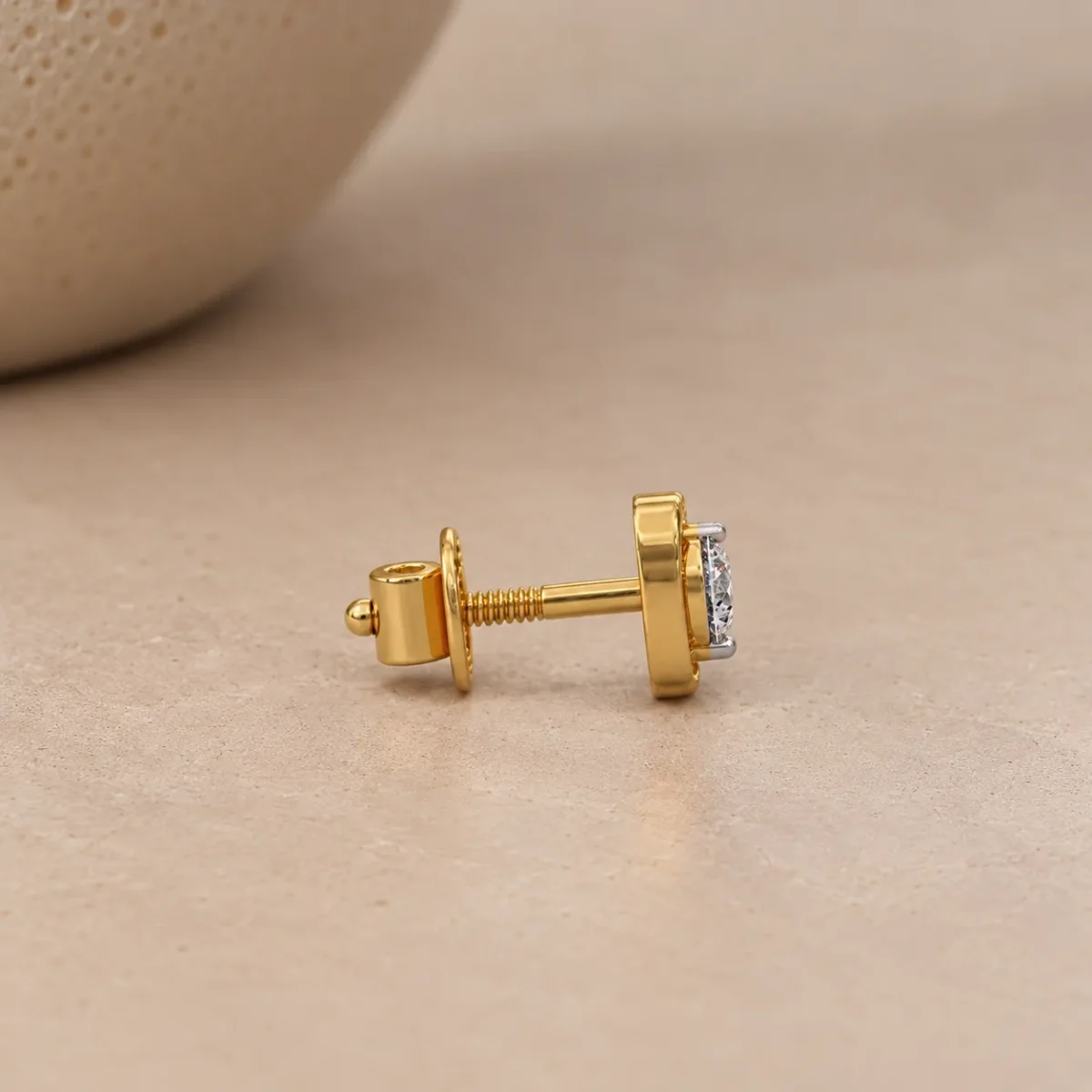 Timeless Oval Diamond Stud (Earrings) for Women – Elegant Lab Grown Diamond in 18K Gold - Image 3