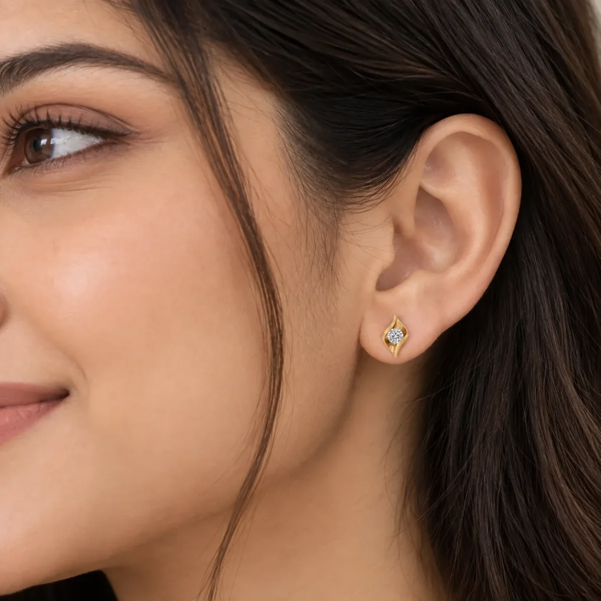 Elegant Classic Diamond Stud (Earrings) for Women – Brilliant Round Diamond in 18K Gold - Image 5