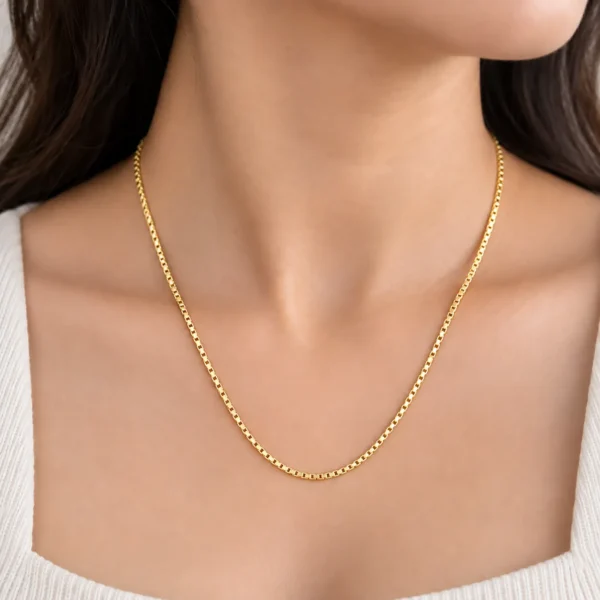 Luxury 18K gold chain for women with elegant minimal design by Pure Gems World