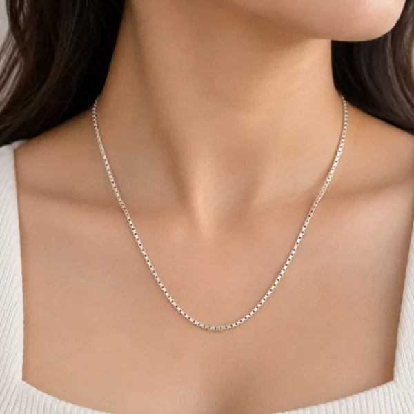 Luxury 18K gold chain for women with elegant minimal design by Pure Gems World
