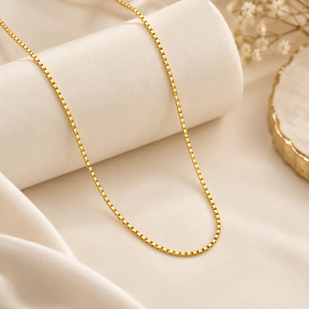 Luxury 18K Gold Chain for Women – Elegant Minimal Design for Everyday Styling - Image 3