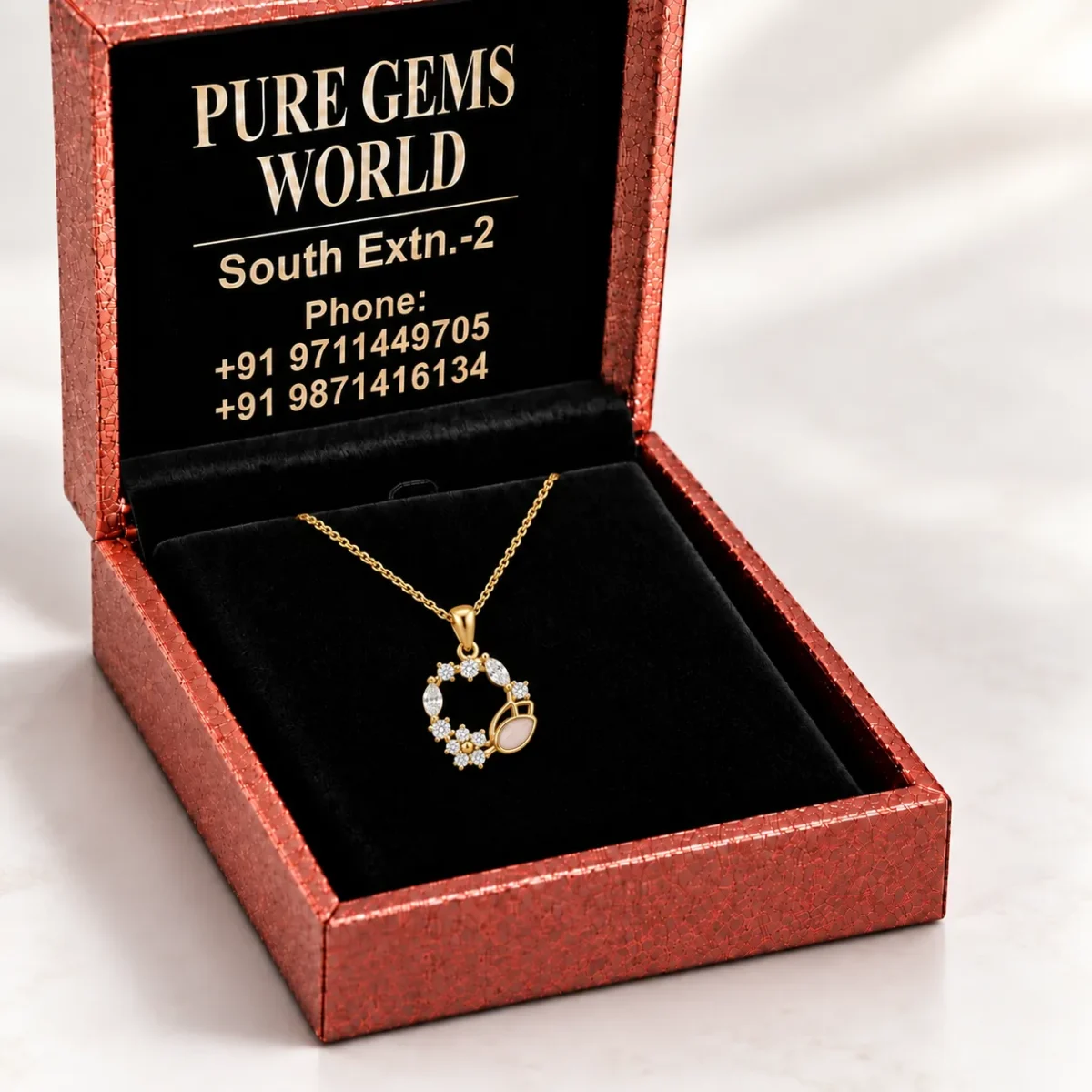 Luxury Floral Circle Diamond Pendant in 18K Gold for Women – Brilliant Sparkle & Timeless Designer Style For Women - Image 5