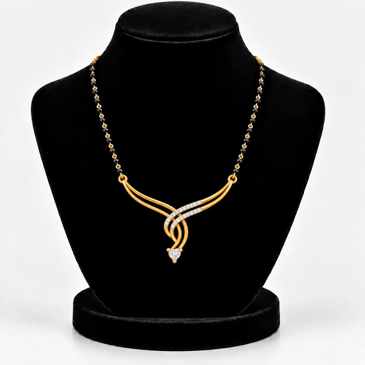 18K Gold Heart Drop Lab-Grown Diamond Mangalsutra - Image 5