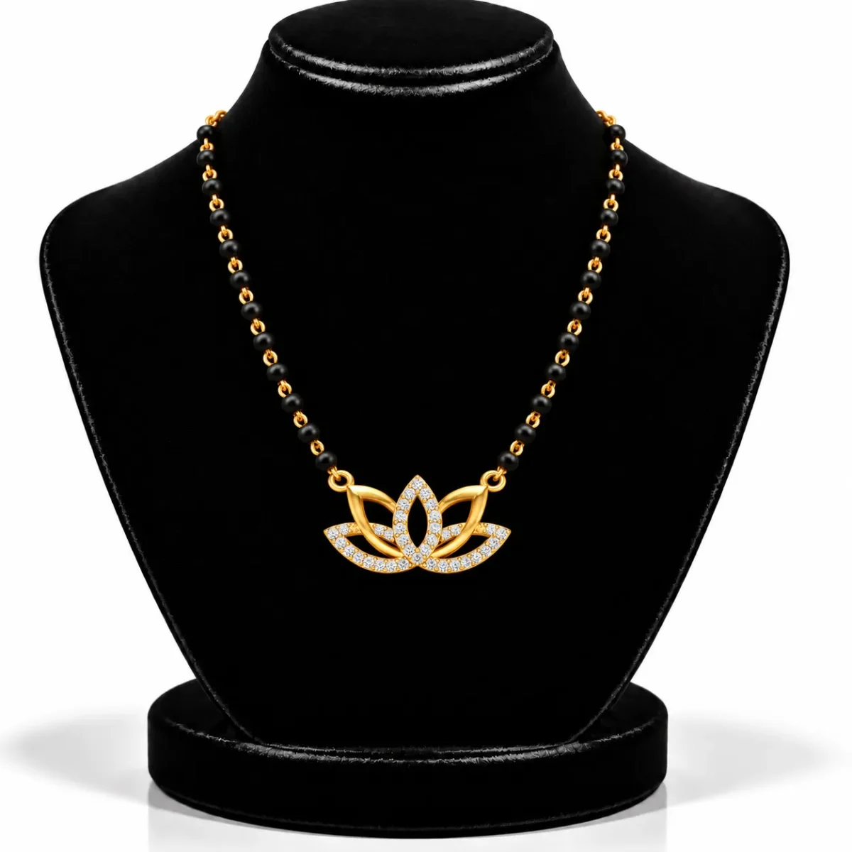 18K Gold Lotus Grace Lab Grown Diamond Mangalsutra for Women - Image 5