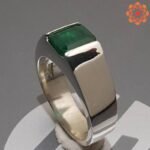 Hight Quality Natural Emerald Gemstone Ring - Image 3