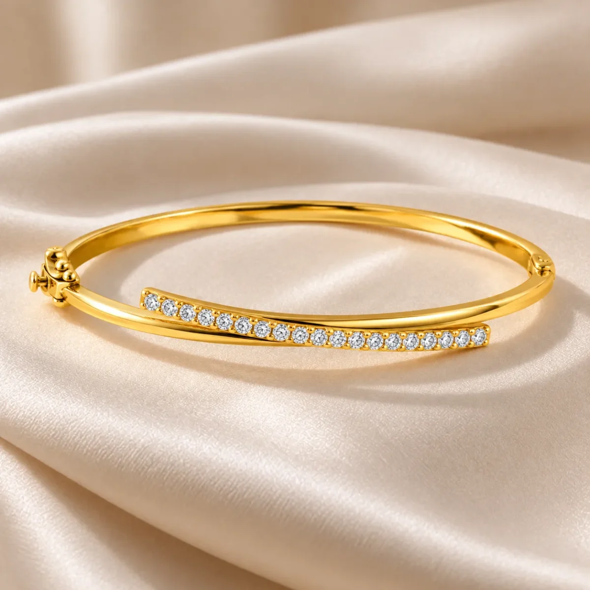 18K Gold Sleek Curved Line Lab Grown Diamond Bracelet for Women - Image 3