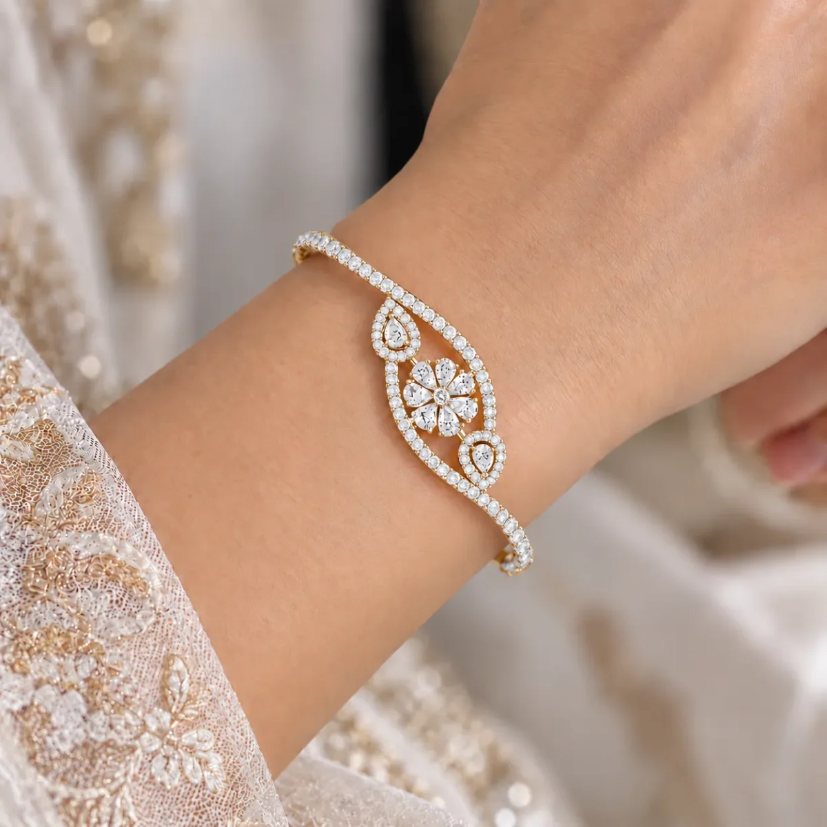 18K Gold Pear Floral Lab Grown Diamond Bracelet for Women - Image 2