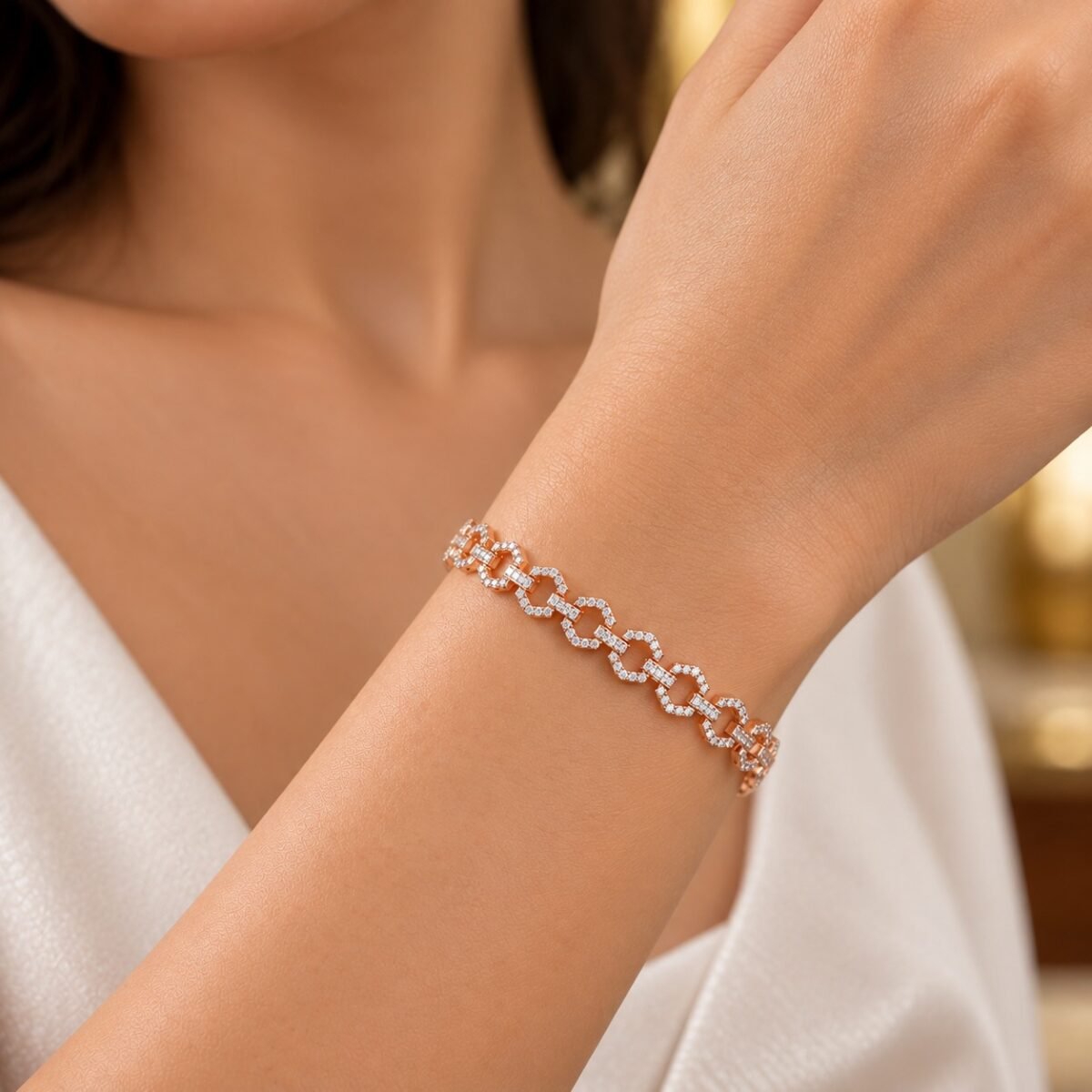 18K Gold Interlocking Lab Grown Diamond Tennis Bracelet for Women