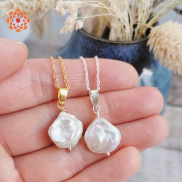 White Keshi Pearl Pendant Silver