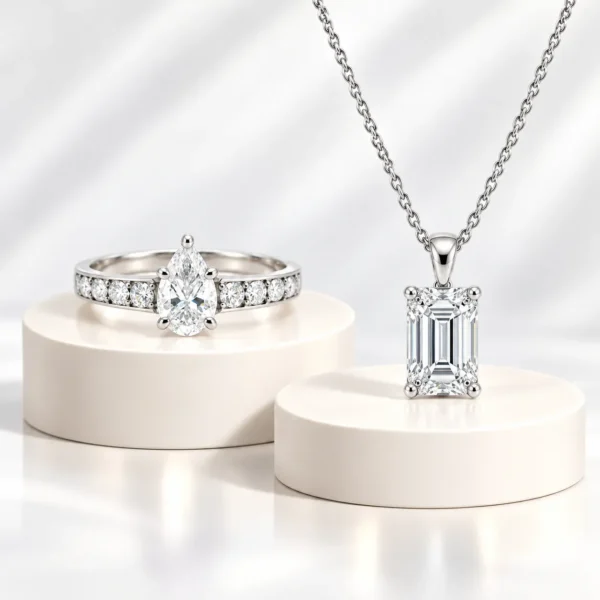 Moissanite jewellery collection featuring sparkling moissanite gemstones in elegant rings, earrings, and pendant designs with brilliant diamond-like shine.