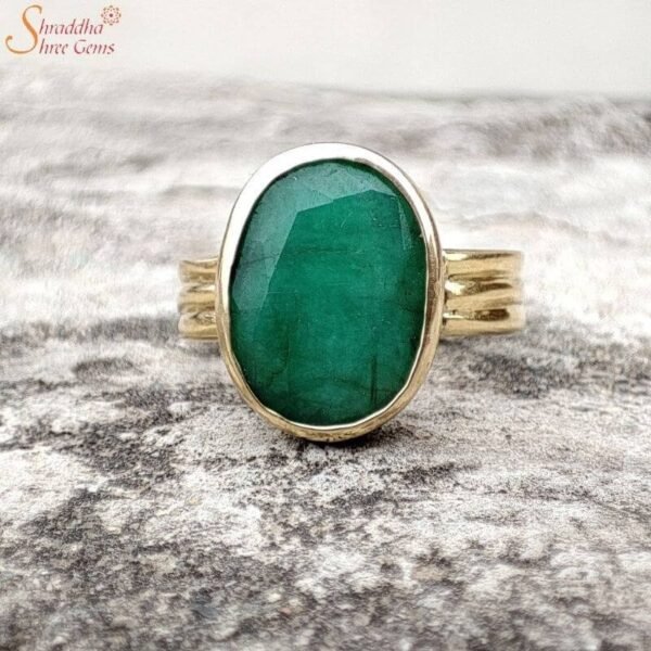 Natural Emerald (Panna) Gemstone Ring